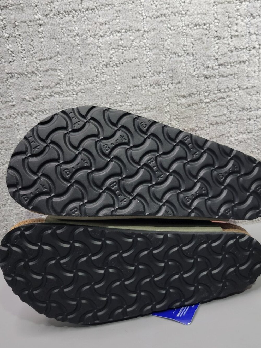 Birkenstock Arizona Unisex Size EU 39 US L8 M6 Stone Slip On Sandals. - Picture 2 of 15
